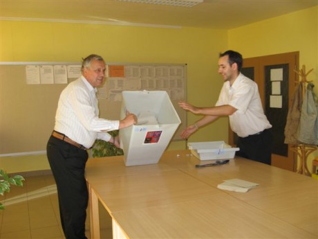 CVIČENÍ a volby říjen 2008 026.jpg
